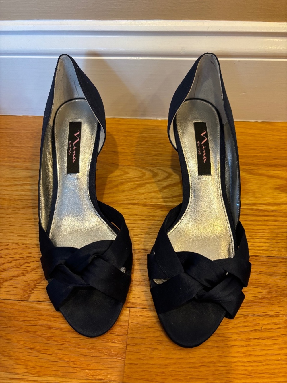 Nina (9) Navy heels and matching purse